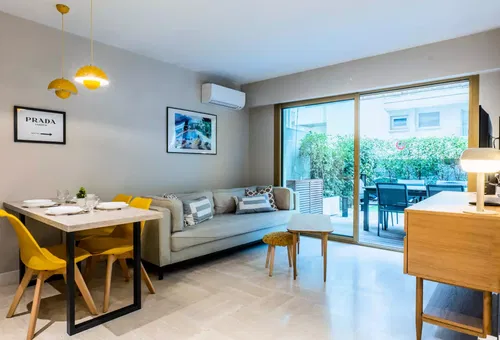 Apartment 2 bedroom Cannes
