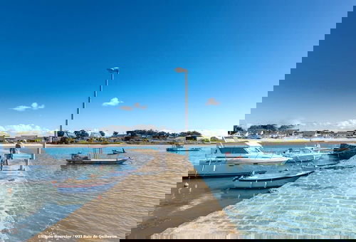 Carnac, neo-Breton 6-room house near the town center of Carnac.