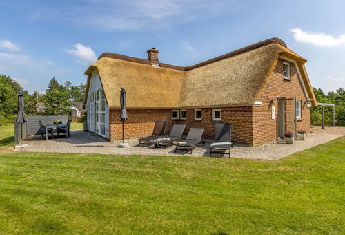 Villa 4 bedroom Norre Nebel