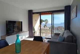 Cannes (06) - VILLA FRANCIA Residence 2-room apartment - approximately 34m2 -...