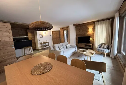 Apartment 3 bedroom Les Allues