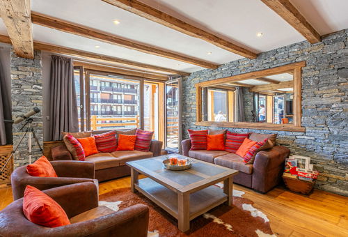 4 pièces de 77 m2 pouvant accueillir 6 personnesAu 2ème étage de la...