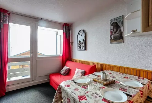 Apartment 2 bedroom Les Belleville