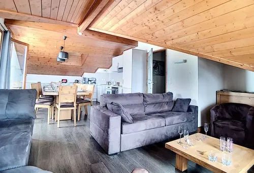 Apartment 5 bedroom Les Belleville