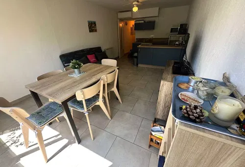 Apartment 2 bedroom Six-fours-les-plages