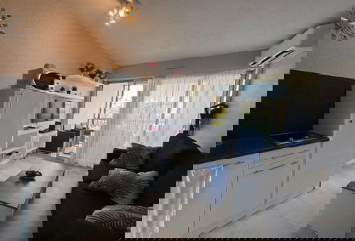 RESIDENCE AVEC PISCINE