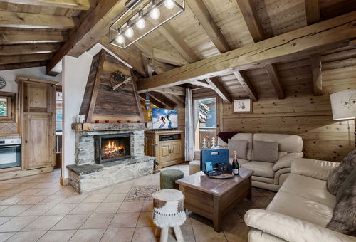 COURCHEVEL Moriond (1650) 2-star rating The independent chalet MISTI...