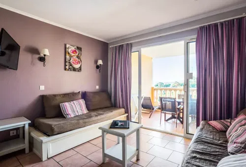 Apartment 1 bedroom Roquebrune-sur-argens