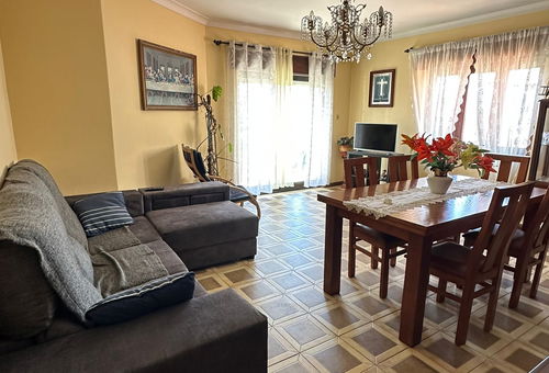 Esposende 3 Bedrooms Balcony Center Flat