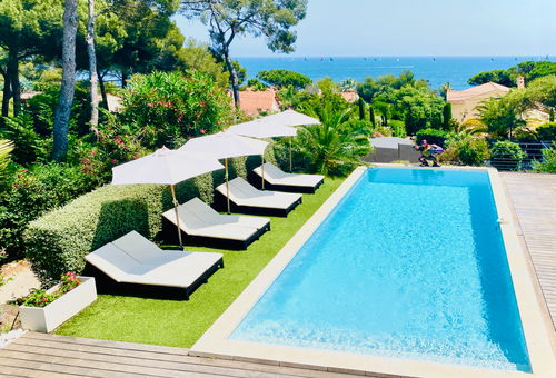 Villa Mediterranea sea view with swimming pool for 4 people