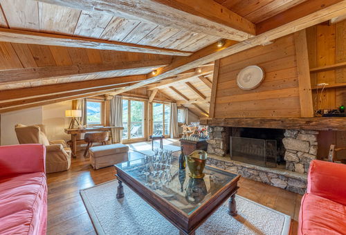 5-room duplex of 173 (including 46m2 slightly sloping) m2 in a...