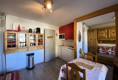 Apartment 1 bedroom Les Belleville