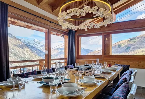 Chalet 7 bedroom Les Belleville