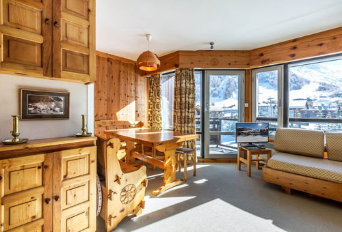 Appartement 3 pièces de 70m2 répartis sur 3 niveaux pouvant accueillir 4...