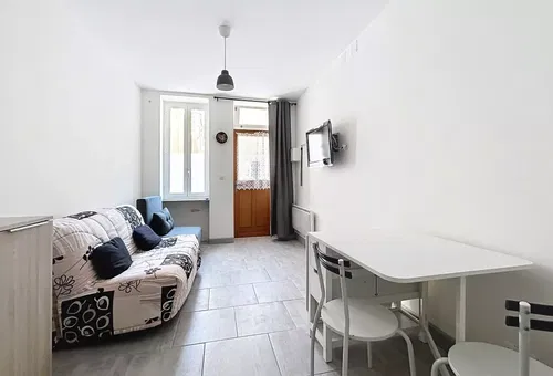 Apartment 1 bedroom Coursan