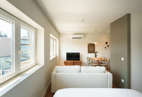 Bom Sucesso Executive Flat 5.4 by Feel Porto