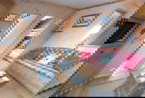 Crest-Voland (73) - Résidence Les Arêtes
Appartement 4 pièces - environ 55...