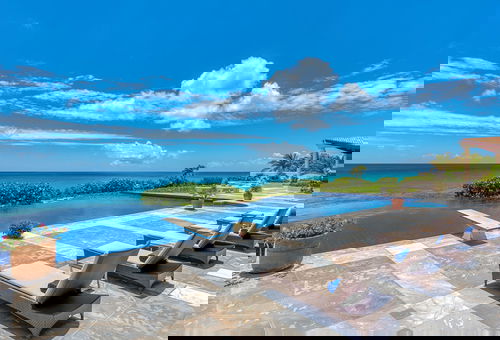 Villa Casa de la Playa in Sint-Marteen