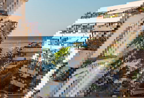Superbe 2 pièces rénové – Calme & confort en plein centre-ville de Cannes