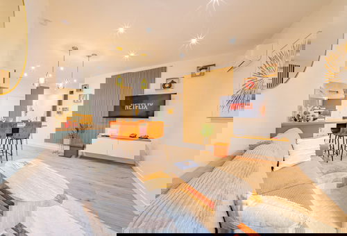 The Theater Lodge - City Center - Air Conditioning - Theater View