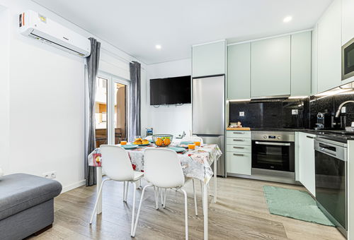 Âncora Apartment | Central Location | Near Beach &  Shops