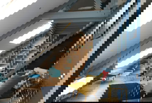 Place 6, nice apartment in the heart of Arromanches