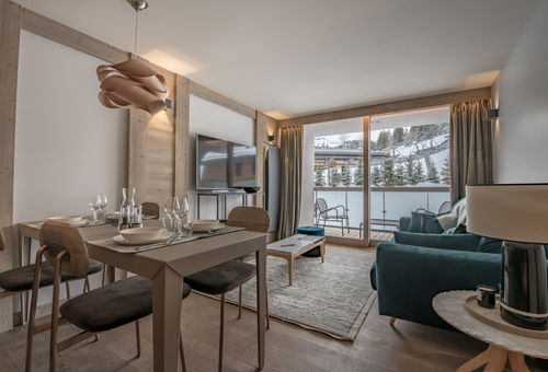 COURCHEVEL Village - Centre Magnificent 2-room apartment with sleeping...