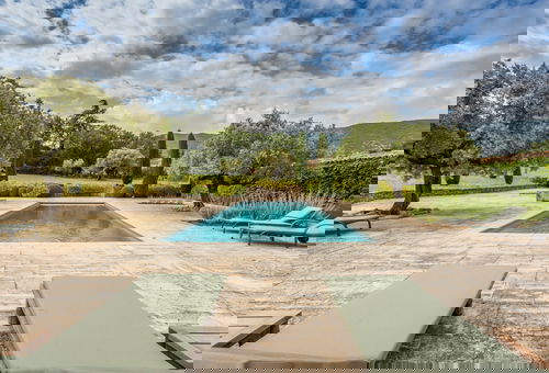 House with pool for rent in Luberon - Douce France