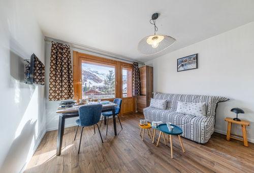 Studio de 23 m2 pouvant accueillir 2 personnes
Au 4° Etage de la résidence,...