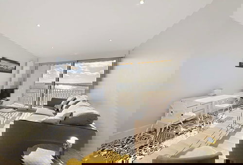 QUIBERON - Beautiful renovated studio for 2 people overlooking the large...