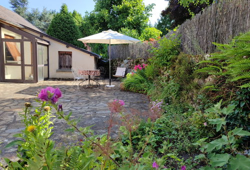 The Little House in Tarnac, Corrèze. Seasonal rental all year round for...