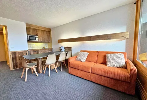 Apartment 1 bedroom Les Belleville