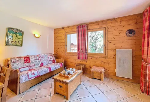 Apartment 2 bedroom Les Belleville