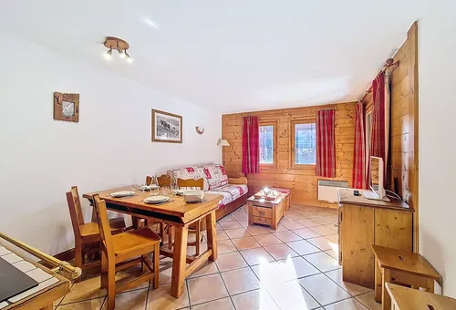 Apartment 2 bedroom Les Belleville