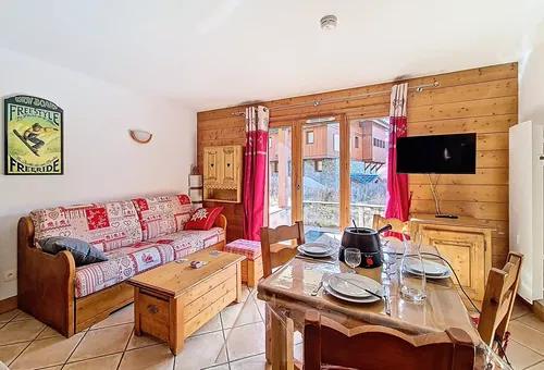 Apartment 2 bedroom Les Belleville