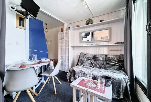 Apartment 1 bedroom Les Belleville