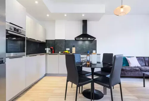 Apartment 2 bedroom Nice