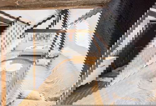 Studio deschainets 0