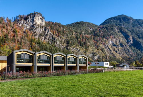 bsundrix living Tiny - Nyra