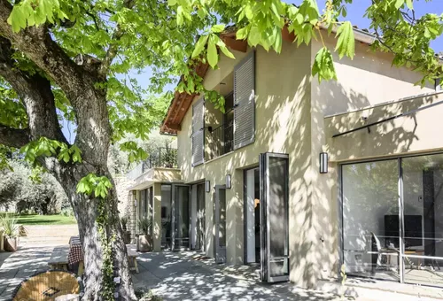 Villa 5 bedroom Lourmarin