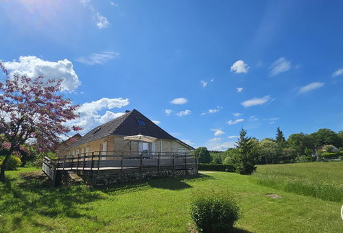 Independent cottage in Turenne, on a 3-hectare enclosed estate! -...