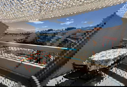 Cap d'Agde (34) Appartement rénové vue sur le chenal 
Proximité direct avec...