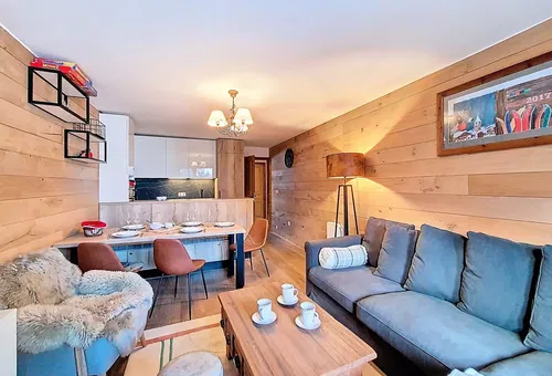 Apartment 3 bedroom Les Belleville