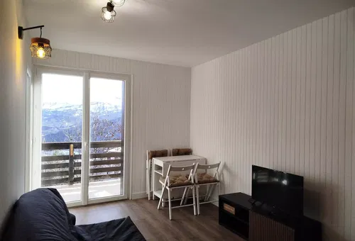 Apartment 1 bedroom Uvernet-fours