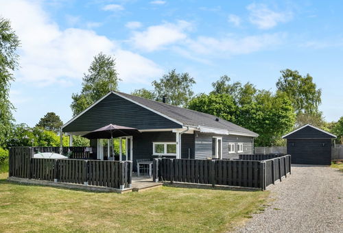 Villa 3 bedroom Humble