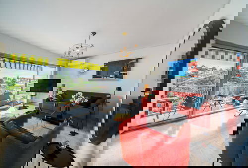 COZYSTAY Charming 1-Bedroom Apartment in the Heart of Cannes – with Terrace