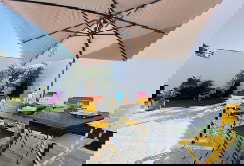 Located in a quiet environment, the Clos des Dunes is a pleasant holiday home...